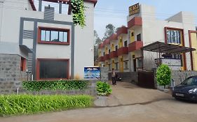 Hotel Sri Silver Inn Yercaud